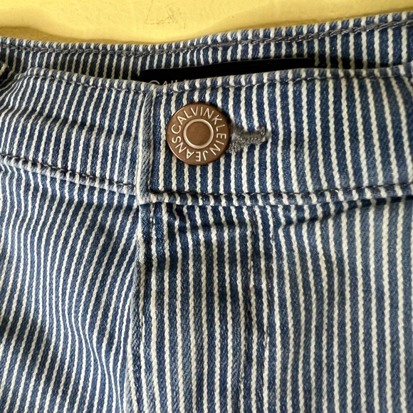 Calvin Klein Striped Jean Shorts - Picture 6 of 6